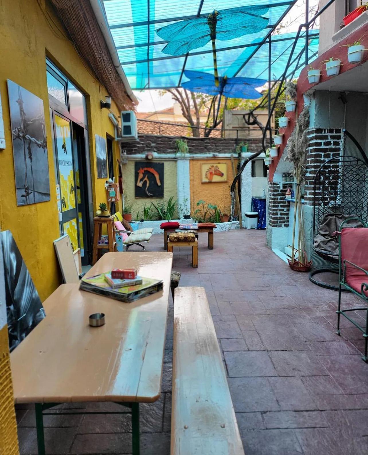 تيرانا Hoja Hostel المظهر الخارجي الصورة